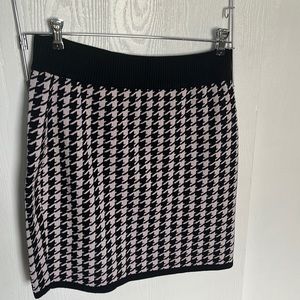 Express women’s skirt extra large XL